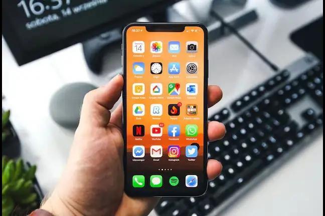 Exploring Apple's Potential Passwords App with iOS 18 Across Its Ecosystem: What We Know