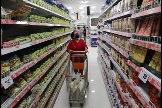 FSSAI Takes Action Against Misleading Food Labels: Enhanced Font for Salt, Sugar, Fat Details Coming Soon