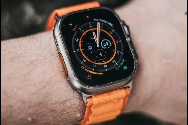 Apple Watch Series 10 to Feature Larger Display and Sleeker Design