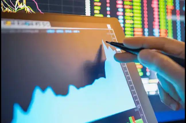 Axis Securities' Top Stock Picks for Budget 2024: Hero MotoCorp, Nestle, UltraTech, and Others